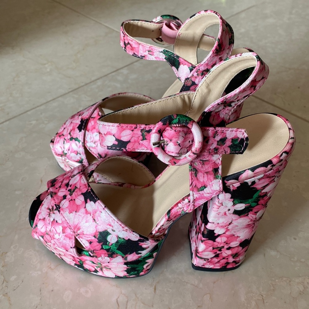 NEW PINK Floral Platform Heels